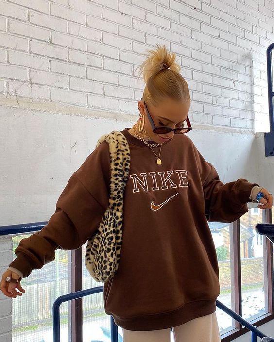 Brown Vintage Crewneck sweatshirt