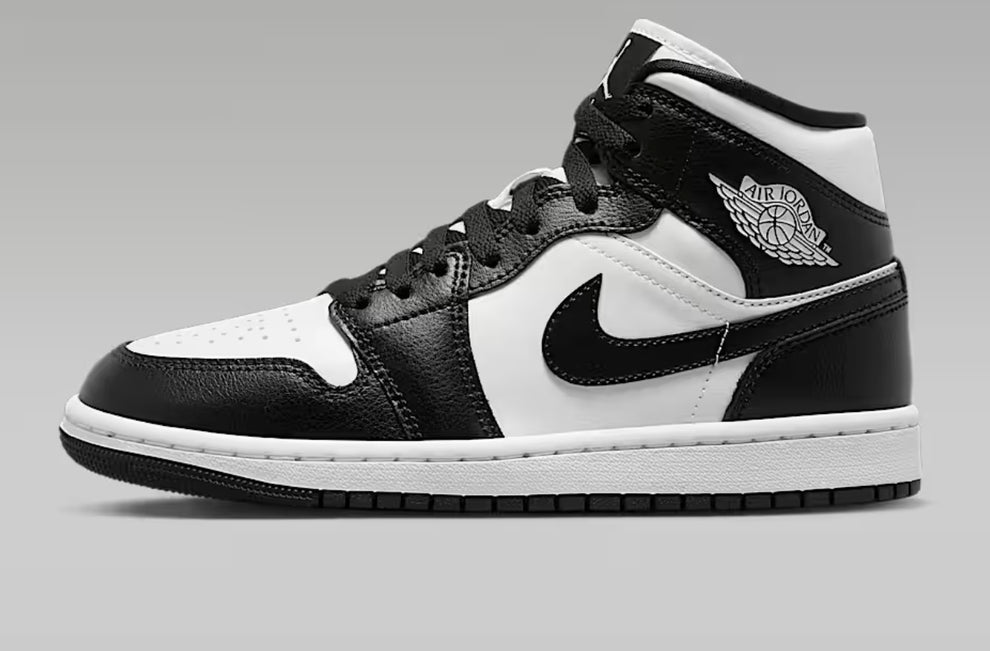 Air Jordan 1 "Black and White"